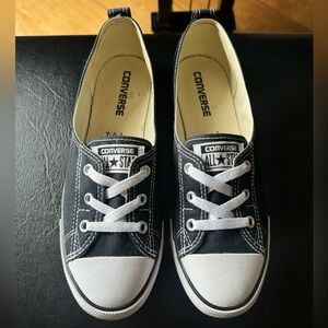 Women’s Chuck Taylor All Star Ballet Lace Slip, size US 8.5